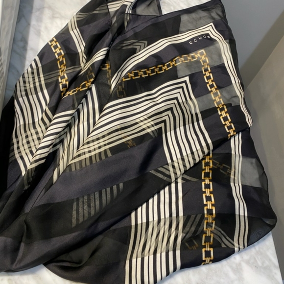 Echo Accessories - Scarf